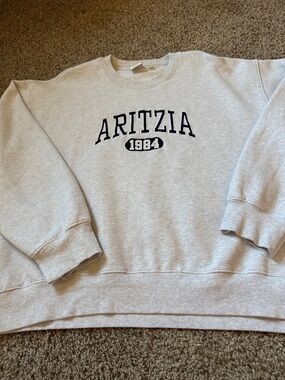 ARITZIA LOGO CREWNECK